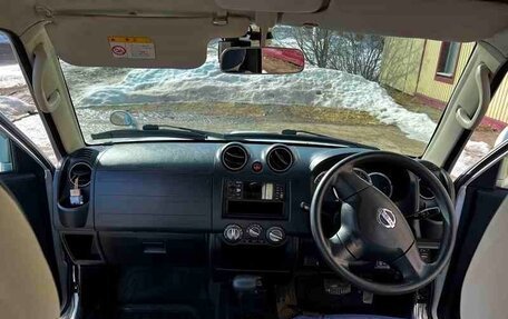 Nissan Kix, 2008 год, 580 000 рублей, 8 фотография