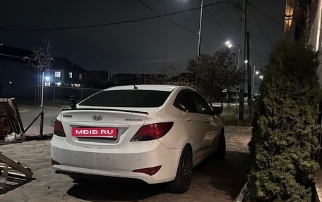 Hyundai Solaris II рестайлинг, 2014 год, 740 000 рублей, 4 фотография