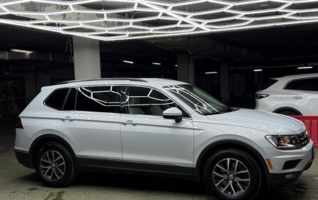 Volkswagen Tiguan II, 2017 год, 1 900 000 рублей, 7 фотография