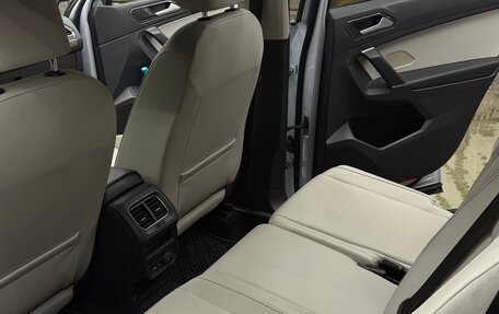 Volkswagen Tiguan II, 2017 год, 1 900 000 рублей, 14 фотография