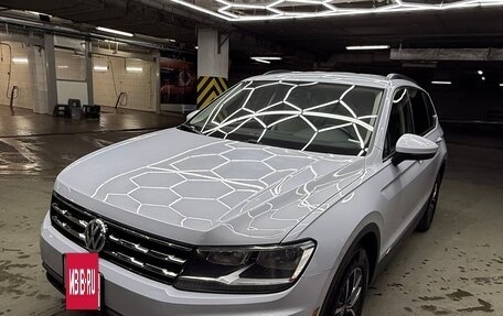 Volkswagen Tiguan II, 2017 год, 1 900 000 рублей, 3 фотография