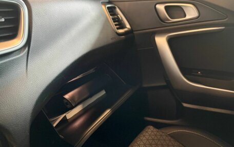 KIA cee'd III, 2019 год, 1 700 000 рублей, 28 фотография