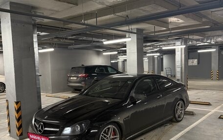 Mercedes-Benz C-Класс AMG, 2012 год, 2 900 000 рублей, 2 фотография