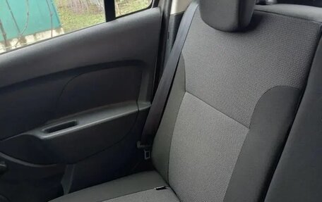 Renault Logan II, 2020 год, 950 000 рублей, 4 фотография