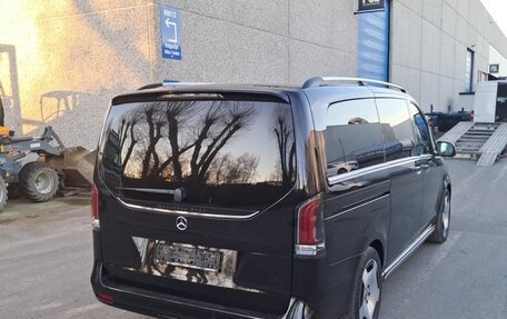 Mercedes-Benz V-Класс, 2026 год, 17 800 000 рублей, 5 фотография