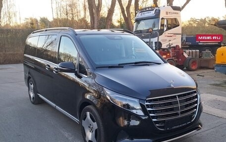 Mercedes-Benz V-Класс, 2026 год, 17 800 000 рублей, 3 фотография