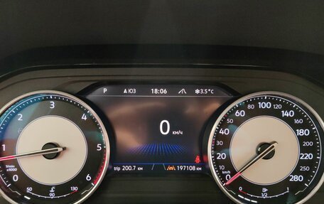 Volkswagen Touareg III, 2018 год, 4 470 000 рублей, 9 фотография