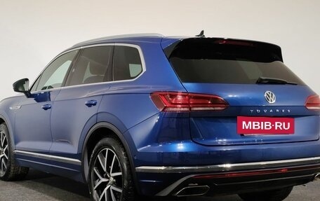 Volkswagen Touareg III, 2018 год, 4 470 000 рублей, 7 фотография