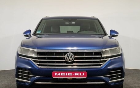 Volkswagen Touareg III, 2018 год, 4 470 000 рублей, 2 фотография