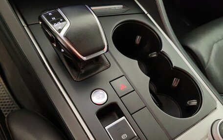 Volkswagen Touareg III, 2018 год, 4 470 000 рублей, 19 фотография