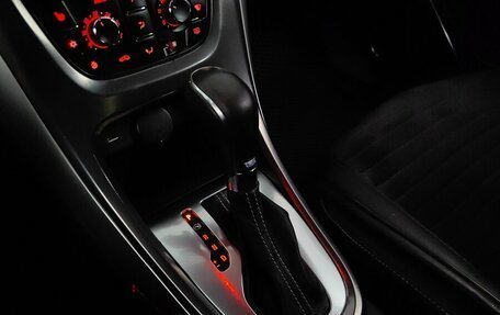 Opel Astra J, 2011 год, 599 000 рублей, 16 фотография