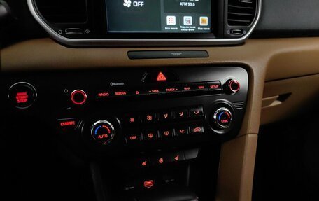 KIA Sportage IV рестайлинг, 2021 год, 2 899 000 рублей, 15 фотография