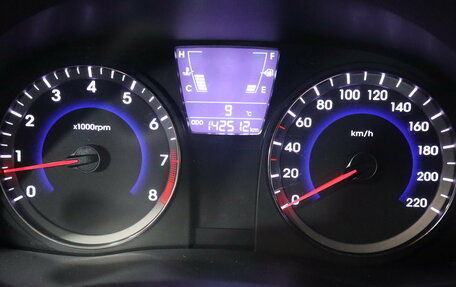 Hyundai Solaris II рестайлинг, 2013 год, 699 000 рублей, 16 фотография