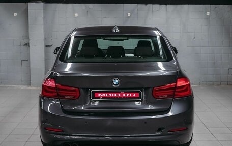 BMW 3 серия, 2018 год, 1 298 000 рублей, 5 фотография