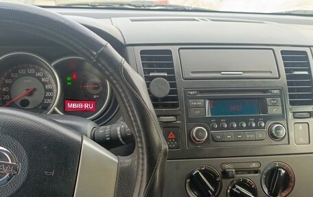 Nissan Tiida, 2008 год, 450 000 рублей, 1 фотография