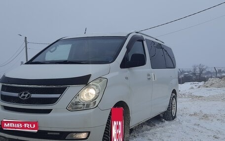 Hyundai Grand Starex Grand Starex I рестайлинг 2, 2011 год, 1 200 000 рублей, 1 фотография