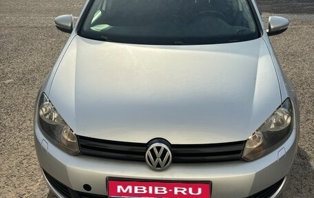 Volkswagen Golf VI, 2010 год, 955 000 рублей, 1 фотография
