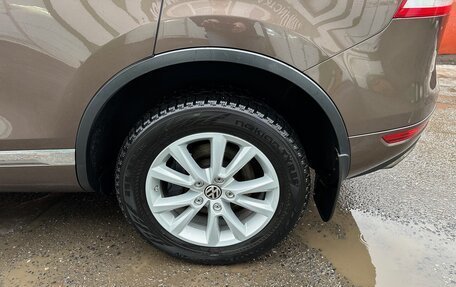 Volkswagen Touareg III, 2014 год, 2 090 000 рублей, 13 фотография