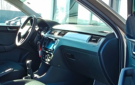 Skoda Rapid I, 2017 год, 1 120 000 рублей, 9 фотография