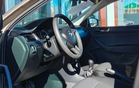 Skoda Rapid I, 2017 год, 1 120 000 рублей, 11 фотография