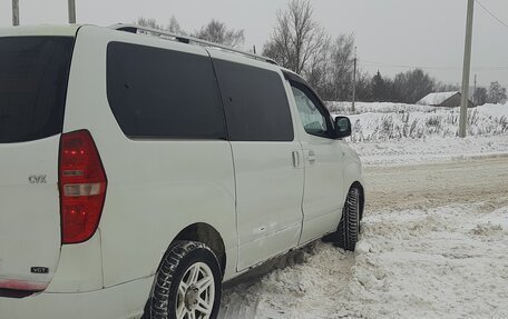 Hyundai Grand Starex Grand Starex I рестайлинг 2, 2011 год, 1 200 000 рублей, 3 фотография