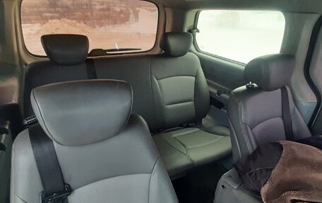 Hyundai Grand Starex Grand Starex I рестайлинг 2, 2011 год, 1 200 000 рублей, 7 фотография