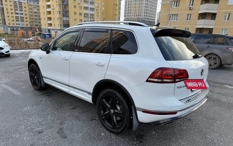Volkswagen Touareg III, 2017 год, 3 950 000 рублей, 6 фотография