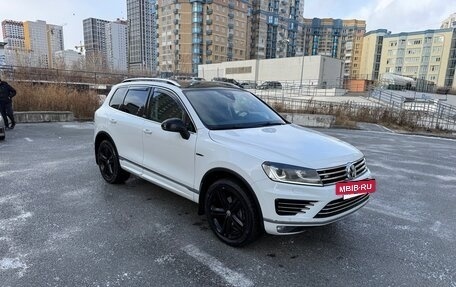 Volkswagen Touareg III, 2017 год, 3 950 000 рублей, 10 фотография