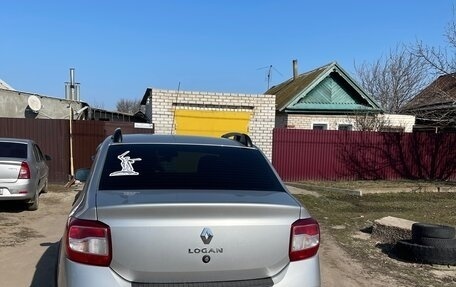 Renault Logan II, 2020 год, 950 000 рублей, 2 фотография