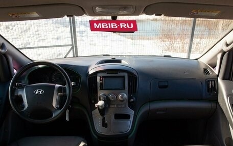 Hyundai Grand Starex Grand Starex I рестайлинг 2, 2011 год, 1 570 000 рублей, 20 фотография
