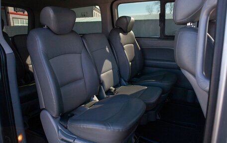 Hyundai Grand Starex Grand Starex I рестайлинг 2, 2011 год, 1 570 000 рублей, 30 фотография