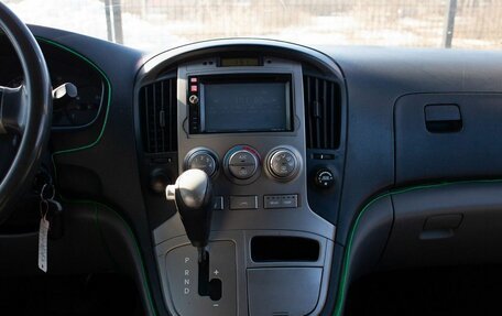 Hyundai Grand Starex Grand Starex I рестайлинг 2, 2011 год, 1 570 000 рублей, 26 фотография