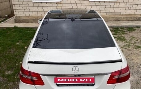 Mercedes-Benz E-Класс, 2011 год, 1 700 000 рублей, 8 фотография