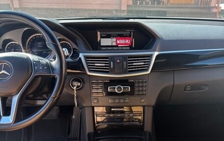 Mercedes-Benz E-Класс, 2012 год, 1 980 000 рублей, 6 фотография