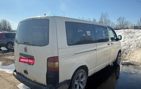 Volkswagen Transporter T5 рестайлинг, 2006 год, 630 000 рублей, 3 фотография