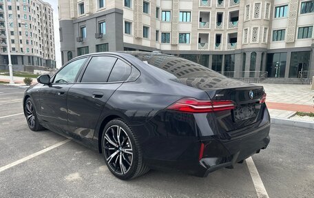 BMW 5 серия, 2024 год, 7 950 000 рублей, 4 фотография