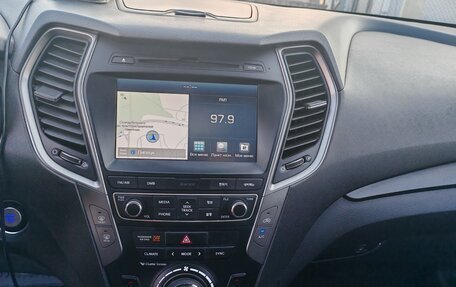 Hyundai Santa Fe III рестайлинг, 2017 год, 2 550 000 рублей, 17 фотография