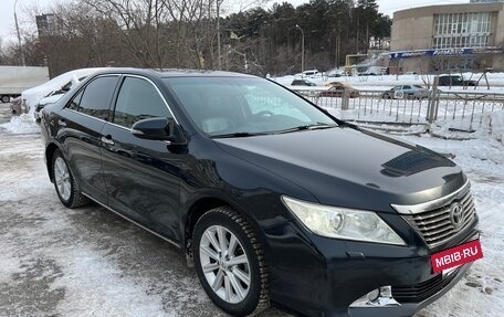 Toyota Camry, 2013 год, 1 900 000 рублей, 5 фотография