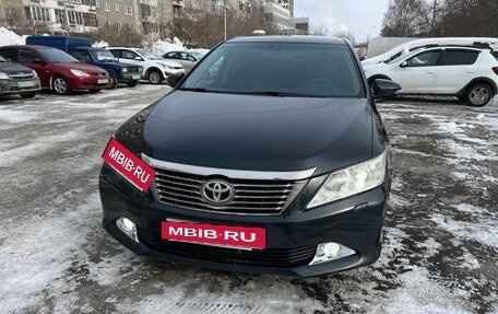 Toyota Camry, 2013 год, 1 900 000 рублей, 8 фотография