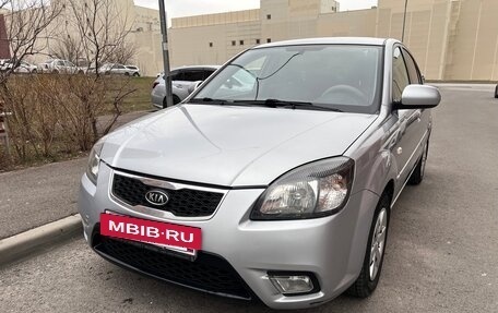 KIA Rio II, 2009 год, 650 000 рублей, 12 фотография