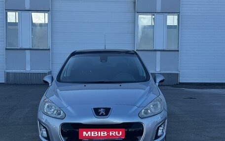 Peugeot 308 II, 2011 год, 549 000 рублей, 2 фотография