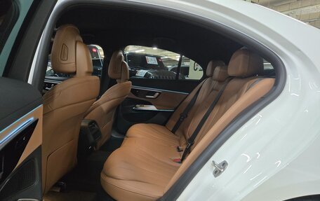 Mercedes-Benz E-Класс, 2024 год, 6 580 000 рублей, 15 фотография