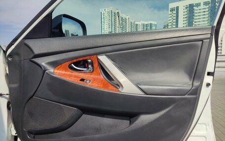 Toyota Camry, 2008 год, 845 000 рублей, 18 фотография