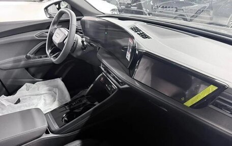 Audi Q5, 2025 год, 8 992 000 рублей, 9 фотография