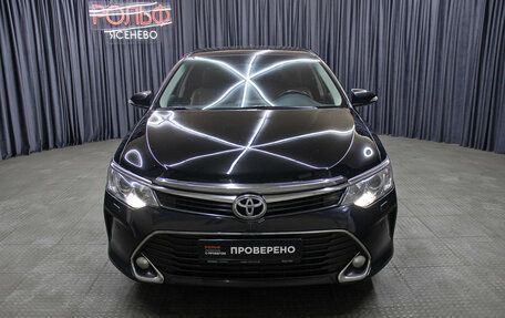 Toyota Camry, 2016 год, 1 698 000 рублей, 2 фотография