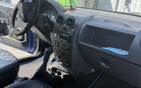 Renault Logan I, 2006 год, 290 000 рублей, 13 фотография