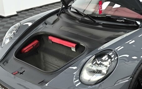 Porsche 911, 2025 год, 30 500 000 рублей, 25 фотография