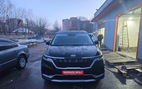 KIA Carnival, 2021 год, 2 900 000 рублей, 1 фотография