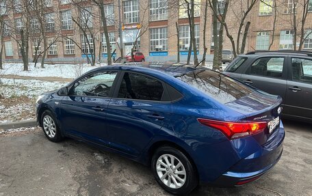 Hyundai Solaris II рестайлинг, 2021 год, 1 970 000 рублей, 3 фотография