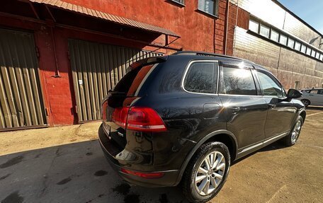 Volkswagen Touareg III, 2014 год, 2 390 000 рублей, 7 фотография